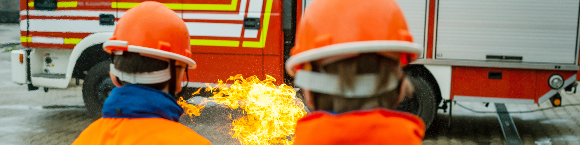 Feuerwehrhaus Korb mit Fahrzeugen